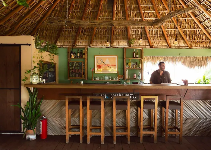 Puerto Dreams HHostel